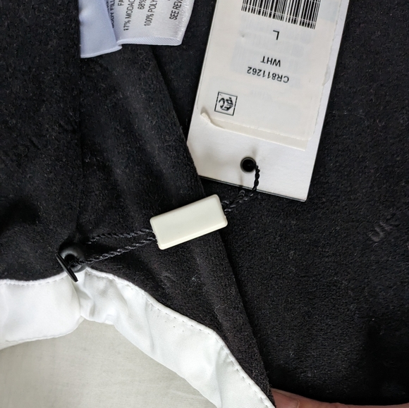 NWT Calvin Klein Puffy Vest - Picture 5 of 10